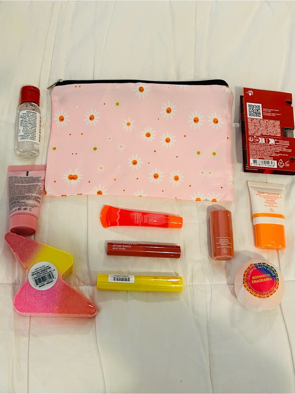 Makeup Kit & Bag NWT - Picture 2 of 2